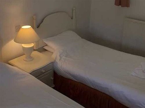 The Rising Sun Bed and Breakfast Μπάρνστεϊπλ Εξωτερικό φωτογραφία